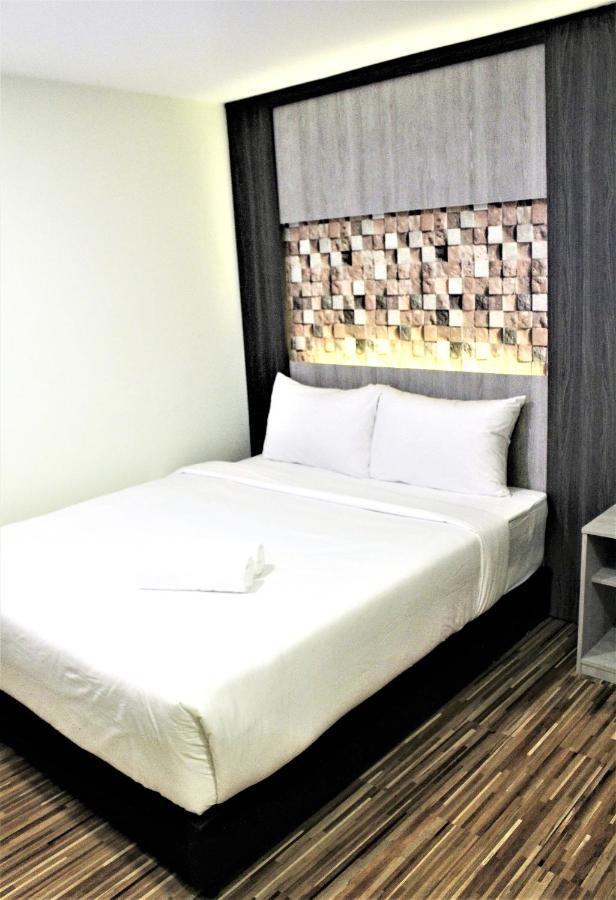 Xpeed Holiday Hotel Kuala Lumpur Esterno foto